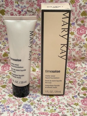 Mary Kay BEIGE 4 Timewise Luminous Wear Liquid Foundation. New/ Discontinued - Image 1 of 4