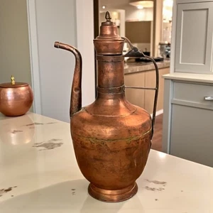 "Jarra antigua persa de cobre de 17""". ¡Excelente estado! - Imagen 1 de 6