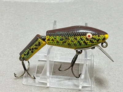 Vintage L&S Bassmaster Lure Ceramic Eye Older Version - Image 1 of 4