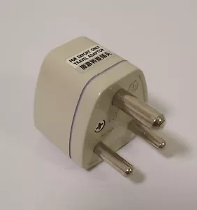 Type D Plug Travel Adapter (Universal Input Design) for Sri Lanka Pakistan India - Picture 1 of 3