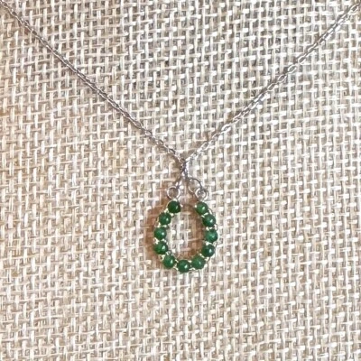 Collar de jadeíta verde Birmania grado A con plata de ley S925 - diseño circular Foto 1 de 4