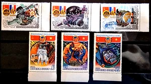 Russia 1980's - USSR Space - MNH - 2 Full Stamps Sets - Picture 1 of 7