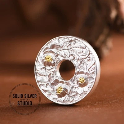 Colgante floral donut de plata fina 999 tallado a mano ping an amuleto joyería para mujer Foto 1 de 4