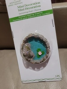 Puppenhaus Mini Schwimmbad Miniatur Dekoration von Ashland - Bild 1 von 8