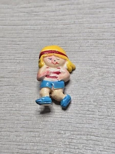 Vintage Hairclip Blonde Girl Made In Taiwan - Picture 1 of 7