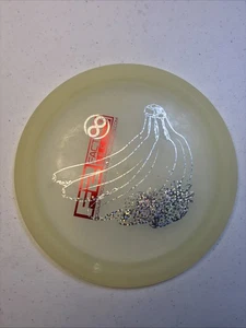 Innova Star Invictus 171g Distance Driver Clear with Banana Glitter Star Stamp - Picture 1 of 2