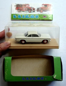 Eligor 1136 Chevy Covair Monza Couple 1962, 1/43 Diecast, White - Picture 1 of 5