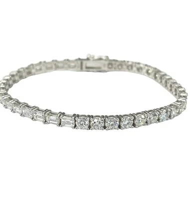 Brazalete Tenis Diamantes Redondos y Esmeralda en Forma de Dos Piedras Oro Blanco 14kt Foto 1 de 4