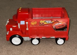 Rare 2012 Fisher-Price Disney Pixar Wheelies Cars Mack Hauler Lightning McQueen - Picture 1 of 8