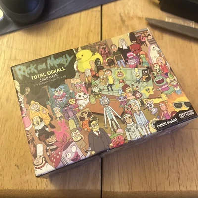 Cryptozoic CZE02174 Rick and Morty Total Rickall Cooperative Card Game - Image 1 of 3