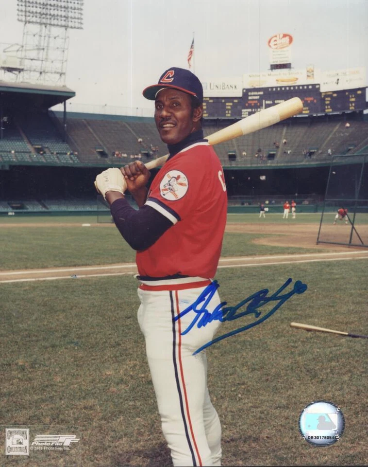 FOTO 8X10 AUTOGRAFIADA FIRMADA POR INDIOS DE RICO CARTY CON CERTIFICADO DE AUTENTICIDAD Foto 1 de 1