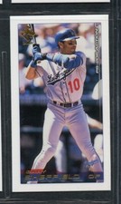 2001 Pacific Private Stock PS-206 Action - #35 - Gary Sheffield - Dodgers