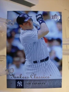 2004 Upper Deck Yankees Classic Basaeball Card #34 Jim Leyritz (84988) - Picture 1 of 2