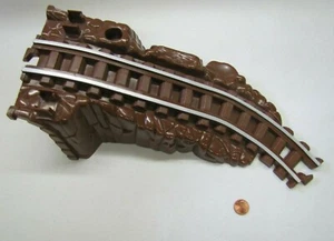 Lincoln Logs Gold Mine Express Brown Train Track One Side Mountain Tunnel - Picture 1 of 3