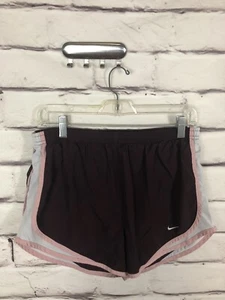 Pantaloncini Nike donna taglia M viola/rosa/bianco - Foto 1 di 4