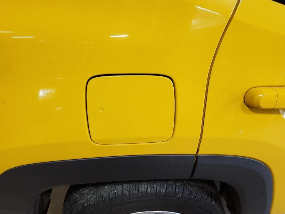 RENEGADE  2015 Fuel Filler Door 479862 - Image 1 of 1