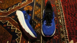 Hoka One One Clifton 10B Women's Size 10 (1162031/NYL) - Picture 1 of 10