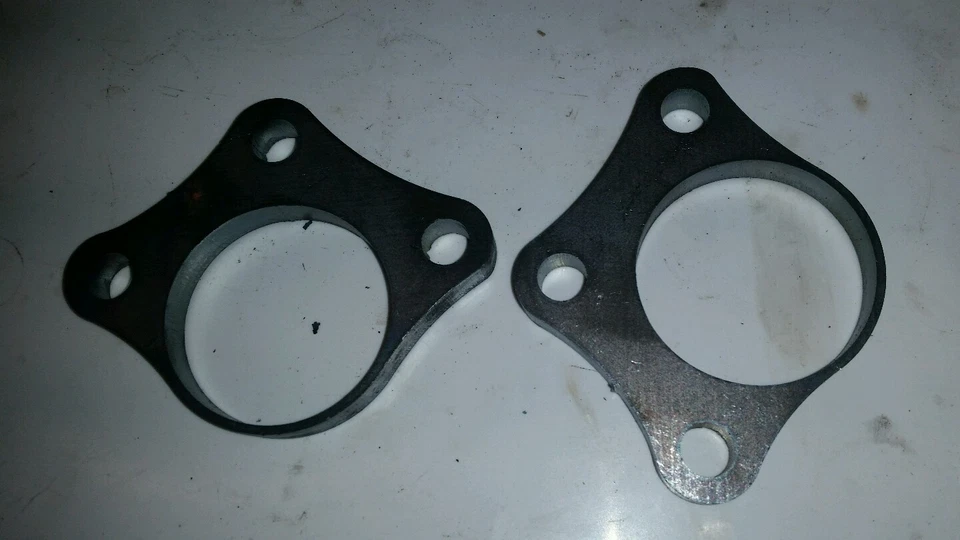 MITSUBISHI K74 L200 96-07  TOP BALL JOINT SPACER PAIR 10 MM THICK  - Image 1 of 1