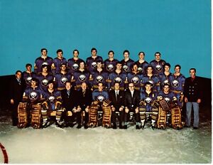 1970 1971 BUFFALO SABRES 8X10 TEAM PHOTO HOCKEY NHL HOF NEW YORK