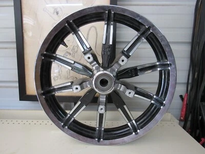 Llanta impulsora Harley Touring genuina 09-22 17x3" carretera delantera King Glides Foto 1 de 4