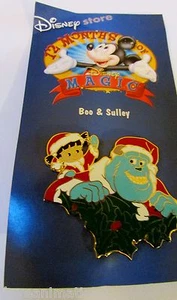 Disney 12 Monate magischer Weihnachtskranz Set Sulley und Boo Pin - Bild 1 von 2