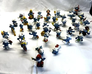 Schlumpf Figuren Konvulut aus den Achtzigern 4o Stück  - Bild 1 von 13