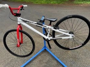 Ssquared Junior Cruiser BMX Racing Bike - Picture 1 of 11