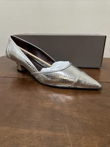 Franco Sarto Darcy Pointed Toe Kitten Heel Silver Women's Size 11 Wide NEW - Picture 1 of 10