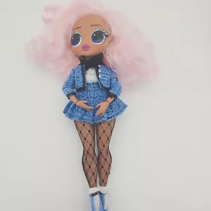 LOL Surprise OMG Uptown Mädchen Mode 9"" Puppe rosa Haar Fischnetz - Bild 1 von 2