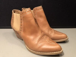 Botines occidentales de cuero tostado Reba Bonfire para mujer 8,5 M punta puntiaguda - Imagen 1 de 3