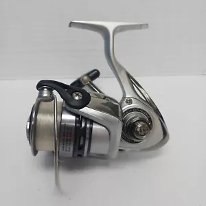 Daiwa Laguna 2500 5Bi Fishing Spinning Reel Line Holder Infinite Anti Reverse - Picture 1 of 6