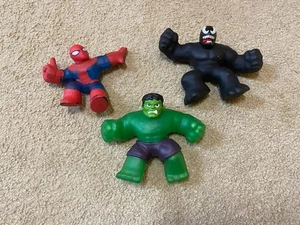 Lote de figuras de gel Goo Jit Zu de Marvel Heroes Avengers Hulk Spider-Man Venom envío gratuito - Imagen 1 de 2