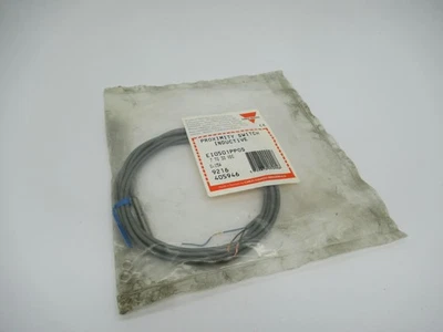 Interruptor de proximidad Carlo Gavazzi EI0501PPOS 7-30VDC 0,15A NUEVO SIN CAJA Foto 1 de 4
