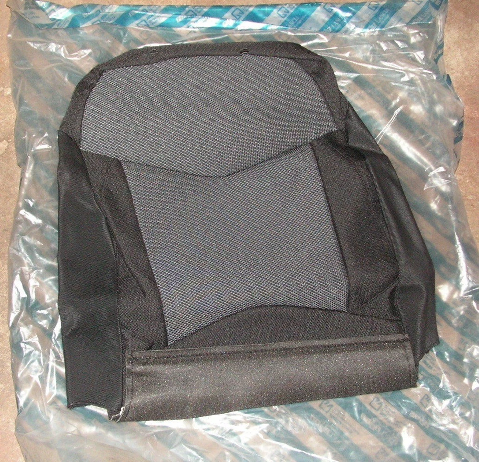 Оригинальная деталь для передней спинки сиденья Fiat Punto номер детали 183386460 - Изображение 1 из 1