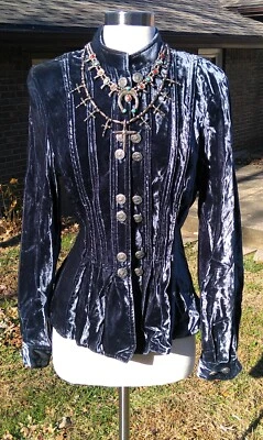 Súper Linda Chaqueta Ajustada Doble D Ranch Pintucks Azul Marino Terciopelo M Usada en Excelente Condición Foto 1 de 4