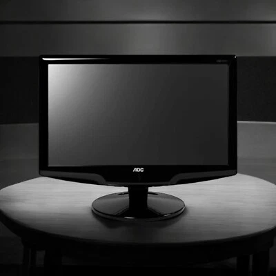 AOC 931SWL LCD Monitor - Image 1 of 2