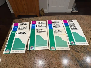 12 -The Bastien Piano Library: Piano Lessons: - Paperback 12 books - Picture 1 of 8