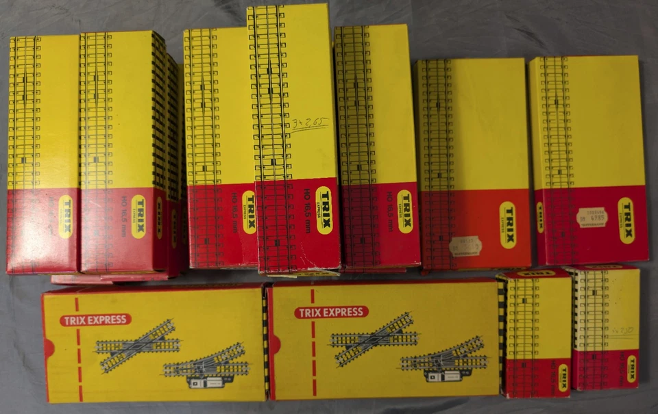 Trix Express Schienen Gleise Weichen Konvolut mit OVP Vintage W. Germany - Bild 1 von 4