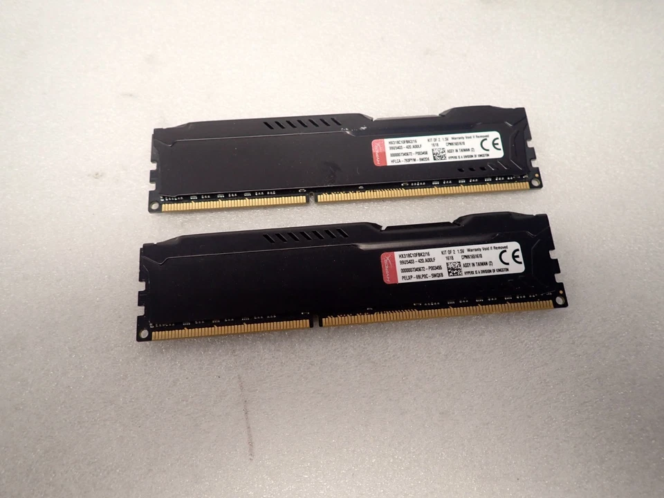 HX318C10FBK2/16 Kingston HyperX FURY 16GB Kit (2 X 8GB) PC3-14900 Desktop DIMM - Image 1 of 1