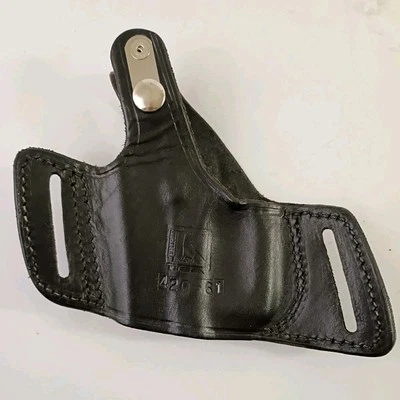 Triple K Black Leather Gun Holster 420-6 - Image 1 of 4