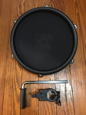 Almohadilla de batería de malla Alesis 8" (usada) Nitro Tom (zona única) Foto 1 de 3