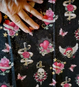Vntg Sewing Fabric Traditions Tatoo Art Skulls Roses Glitter 1/2yd+ 20x45" - Picture 1 of 5
