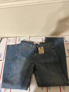 NWT! Womens Vintage Levis 550 Relaxed Fit Tapered Leg Size 18 Jeans 29 W X 29 L - Picture 1 of 5