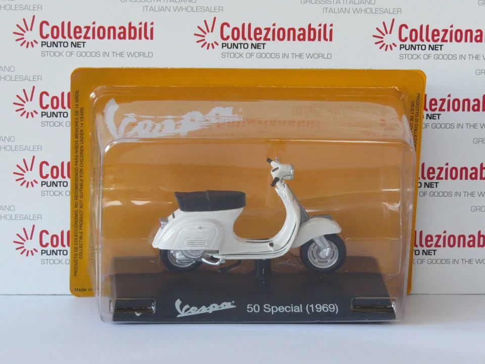 DIE-CAST MOTO SCOOTER VESPA 50 SPECIAL 1969 - MOTORBIKES VESPA 1:18 #06 - Immagine 1 di 1