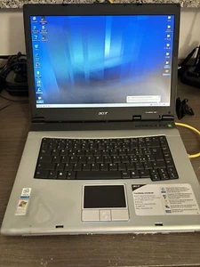 NOTEBOOK ACER TRAVELMATE 2303WLMI Intel Celeron M 340 15.4”. Vintage Retro - Foto 1 di 11