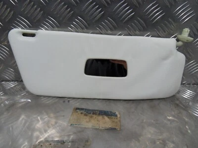 OEM Vauxhall Cavalier Mk2 Parasol lateral del conductor con espejo 1982 a 1988 Nuevo de Lote Antiguo - Imagen 1 de 4