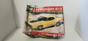 Unversiegelt Revell Maßstab 1:24 '71 Plymouth GTX - Bild 1 von 12