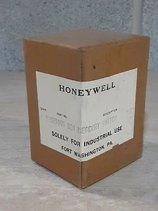 HONEYWELL 30353003-001 SWITCH - Picture 1 of 1