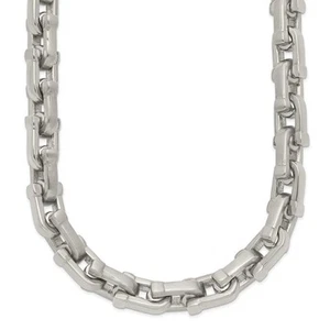 Collar de cadena de grillete de acero inoxidable cepillado y pulido para hombre, 20 pulgadas - Imagen 1 de 7