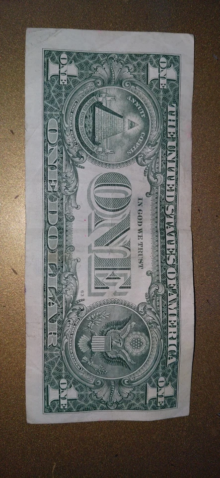 2017 A Dollar Bill Misaligned Print Error. Wrong number placement.Fair condition - Image 1 of 2